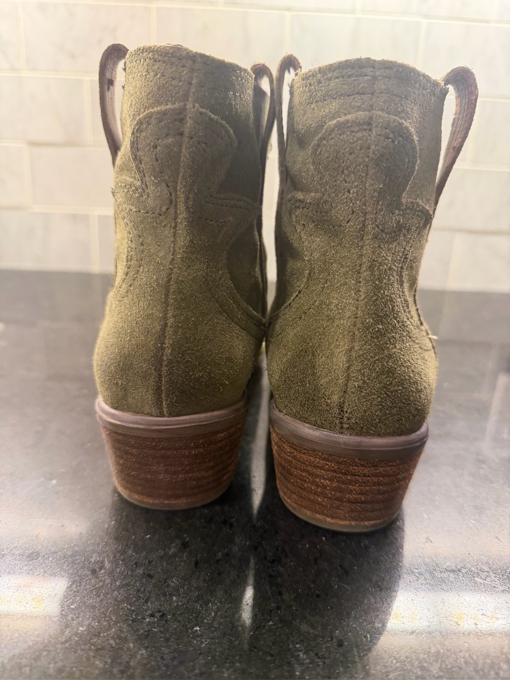 Lucky Brand Olive Green Suede Western Ankle Booties Women’s 8.5 - Picture 4 of 6